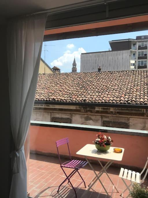 Loft Teatro Politeama - Intero Appartamento In Centro Storico Con Vista Cremona Luaran gambar